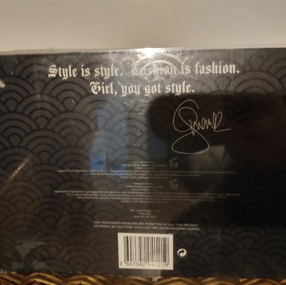 SOLD ✅Harajuku lovers G fragrance set DISCONTINUED & Hard to find - Picture 4 of 4